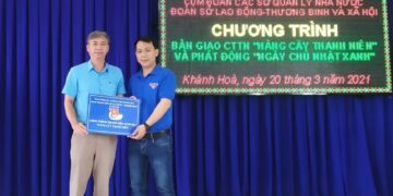 Đoàn thanh niên Sở Lao động – Thương binh và Xã hội Khánh Hòa tổ chức hoạt động Công trình thanh niên “Hàng cây thanh niên” tại Trung tâm.