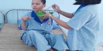 Tổ chức hoạt động lao động trị liệu cho đối tượng khuyết tật thần kinh tâm thần