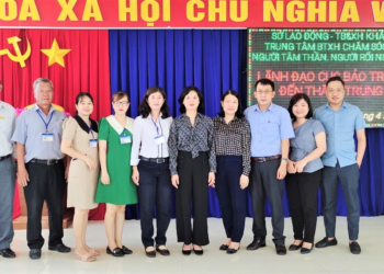 Lãnh đạo Cục Bảo trợ xã hội đến thăm Trung tâm