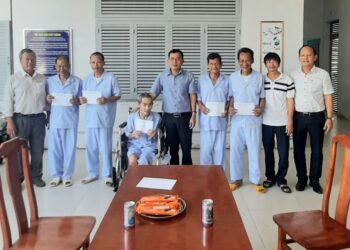 Gặp mặt viên chức, người lao động và đối tượng nhân ngày thành lập Quân đội nhân dân Việt Nam 22.12.2022