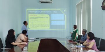 Tập huấn công tác kê khai và công khai tài sản, thu nhập của viên chức tại Trung tâm