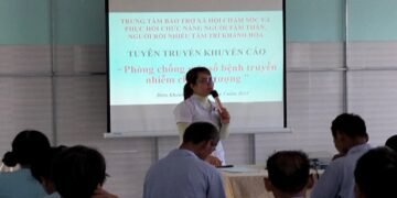 Tuyên truyền phòng, chống các bệnh truyền nhiễm cho đối tượng đang được nuôi dưỡng tại trung tâm