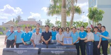 Hoạt động Chia sẻ kết nối yêu thương cho đối tượng tại Trung tâm