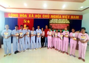 Hỗ trợ dinh dưỡng cho đối tượng đang nuôi dưỡng tại Trung tâm