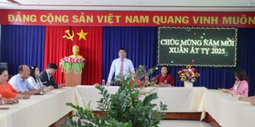 Gặp mặt đầu năm và phát động Tết trồng cây “Đời đời nhớ ơn Bác Hồ” Xuân Ất Tỵ năm 2025